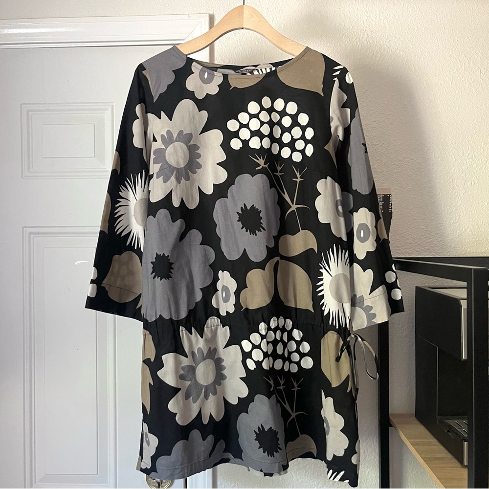 MARIMEKKO black multicolor floral cotton boat neck long 3/4 sleeve mini dress